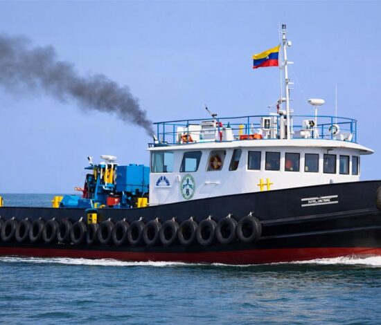 Barcaza Carmen Teresa